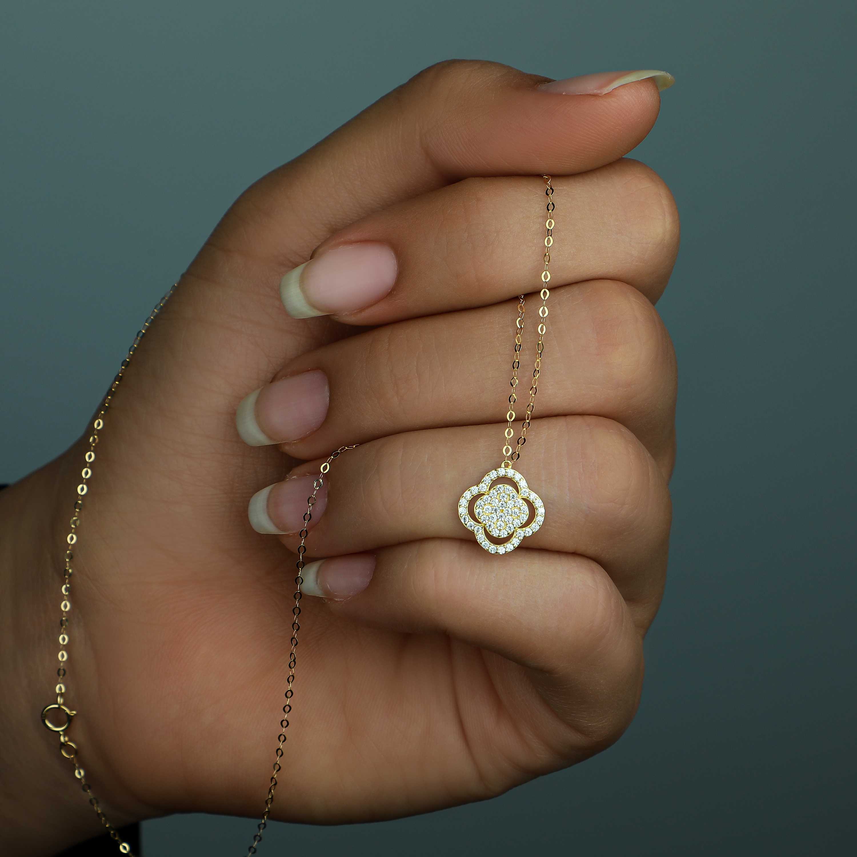 18 karat gold choker, made in Turkey - (H-0934)